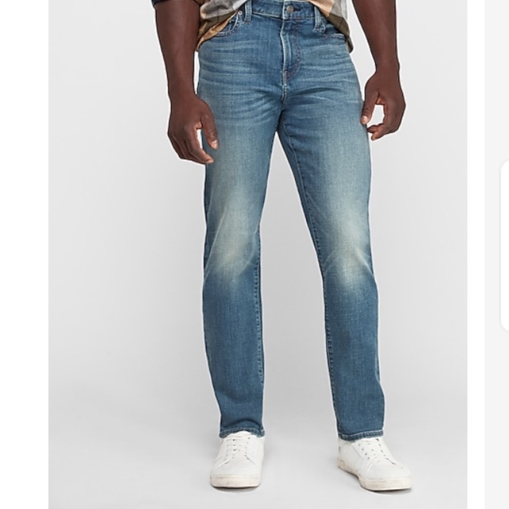 Express tapered slim medium wash jeans